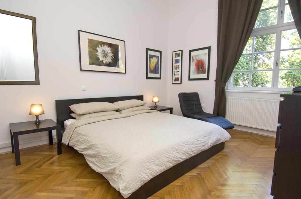 Galeria Rooms Liubliana Habitación foto