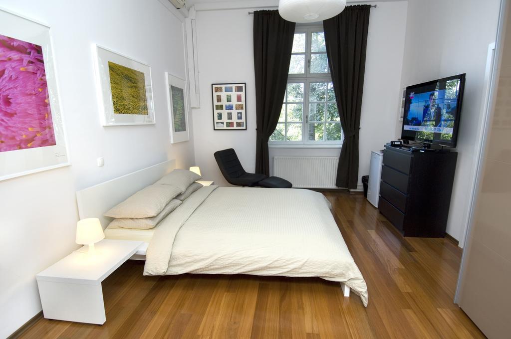 Galeria Rooms Liubliana Habitación foto